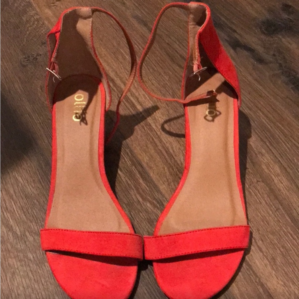 Sexy Red Block Holiday Party Heel ❤️ Sensible Style!